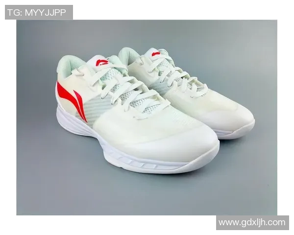 李宁超轻篮球鞋10明星款式全面解析助你提升球场表现与时尚魅力